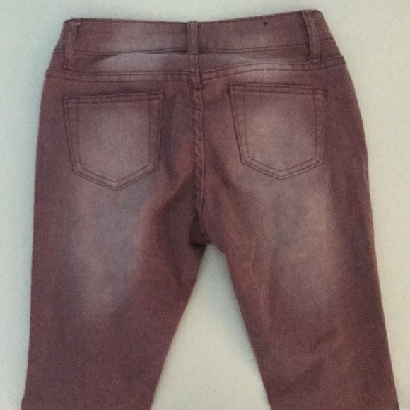 Ripped Jeans - Picture 3 of 3